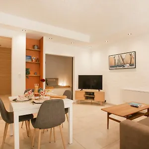 30 M De La Grimaud