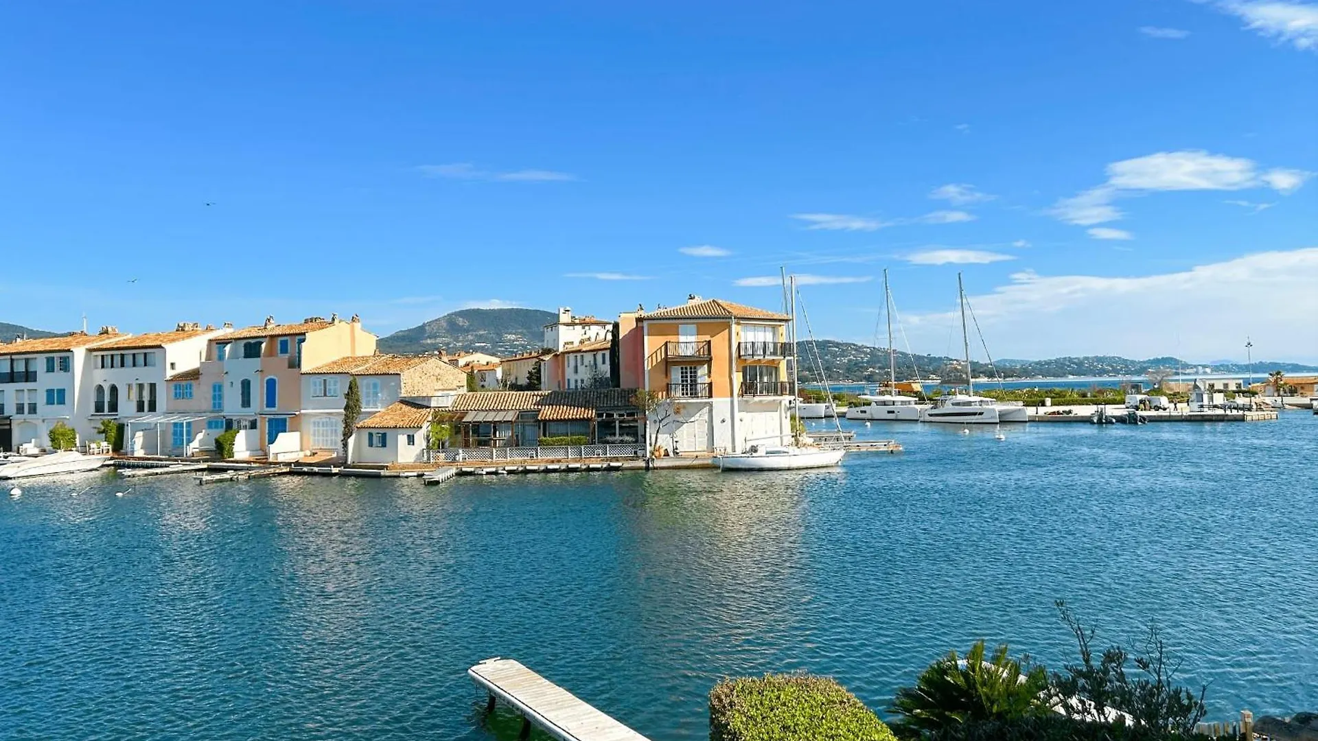3-Room Apartment Renovated In Port Grimaud South - Ac - Mooring 0*,